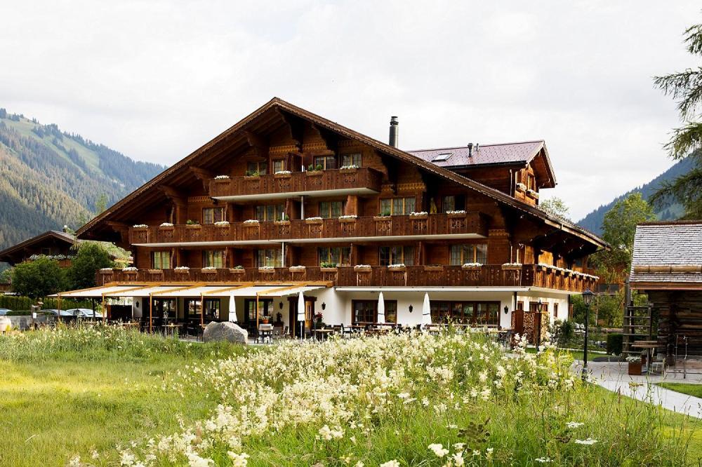Hotel Alpenland Ґштад Екстер'єр фото